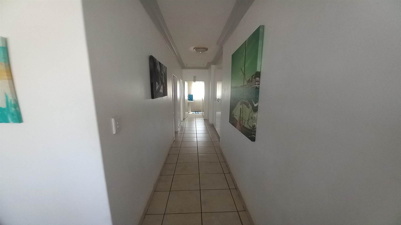 3 Bed Townhouse in Bronkhorstbaai photo number 10