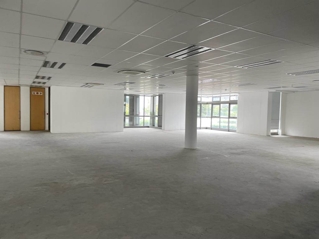 568  m² Commercial space in Waterfall Estate photo number 11
