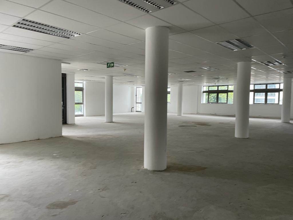 568  m² Commercial space in Waterfall Estate photo number 9