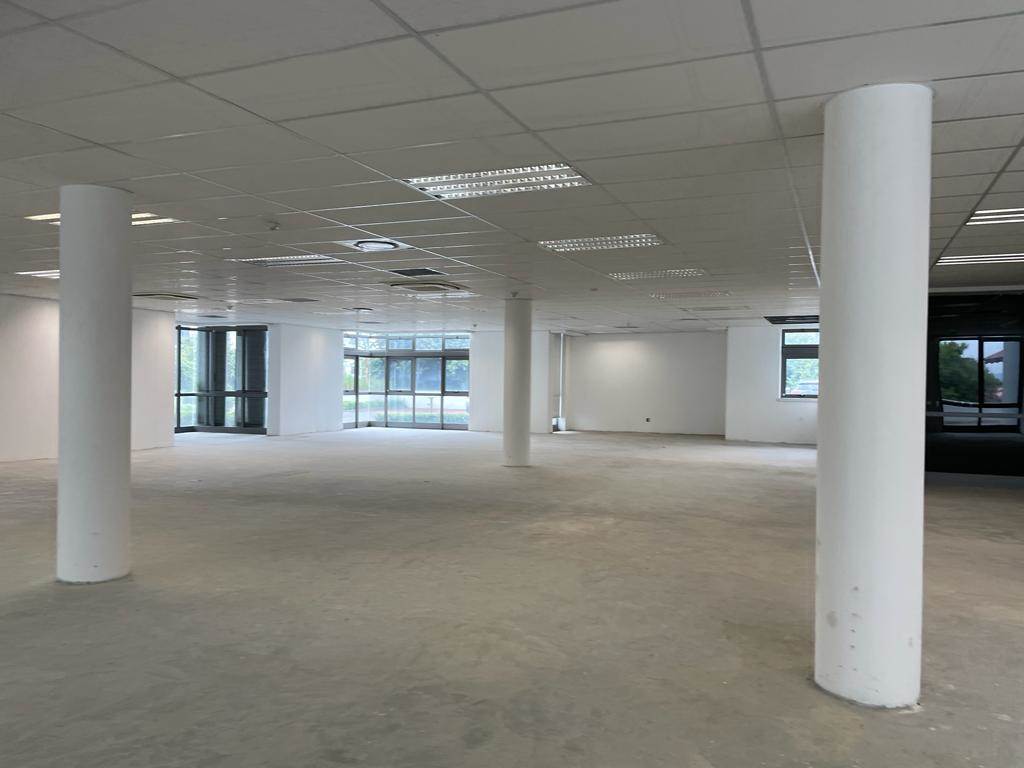 568  m² Commercial space in Waterfall Estate photo number 15