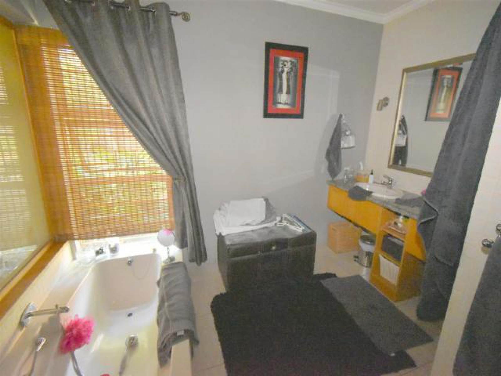 3 Bed House in Waterkloof Heights photo number 18