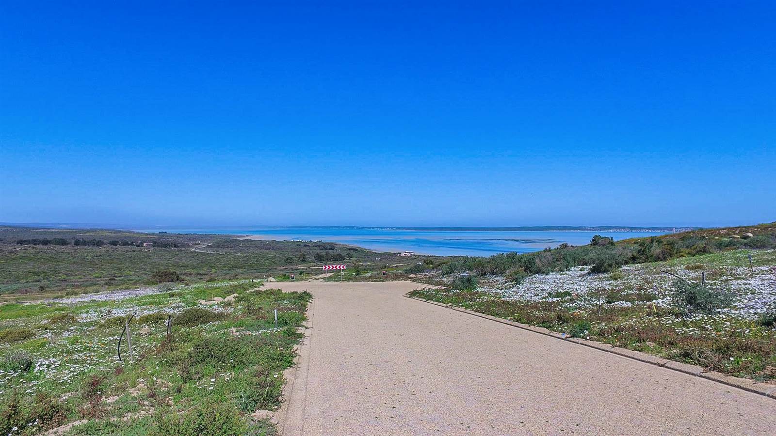 712 m² Land available in Langebaan photo number 1