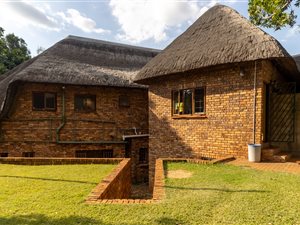 7 Bed House in Amandasig