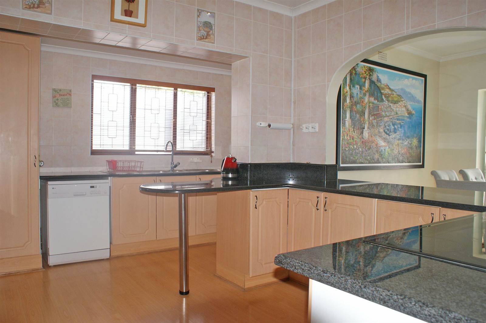 4 Bed House in Flamingo Vlei photo number 15
