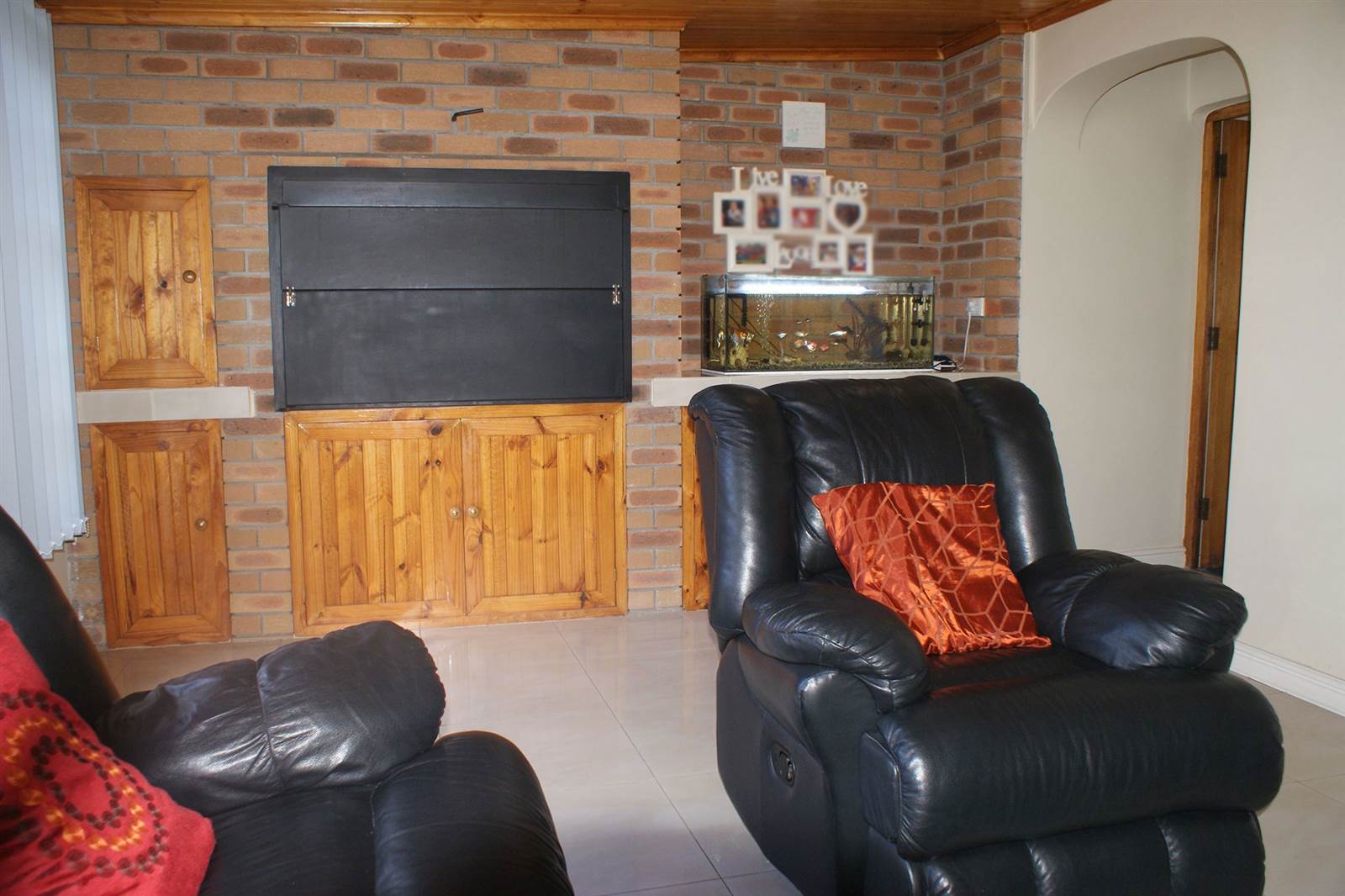 4 Bed House in Flamingo Vlei photo number 6