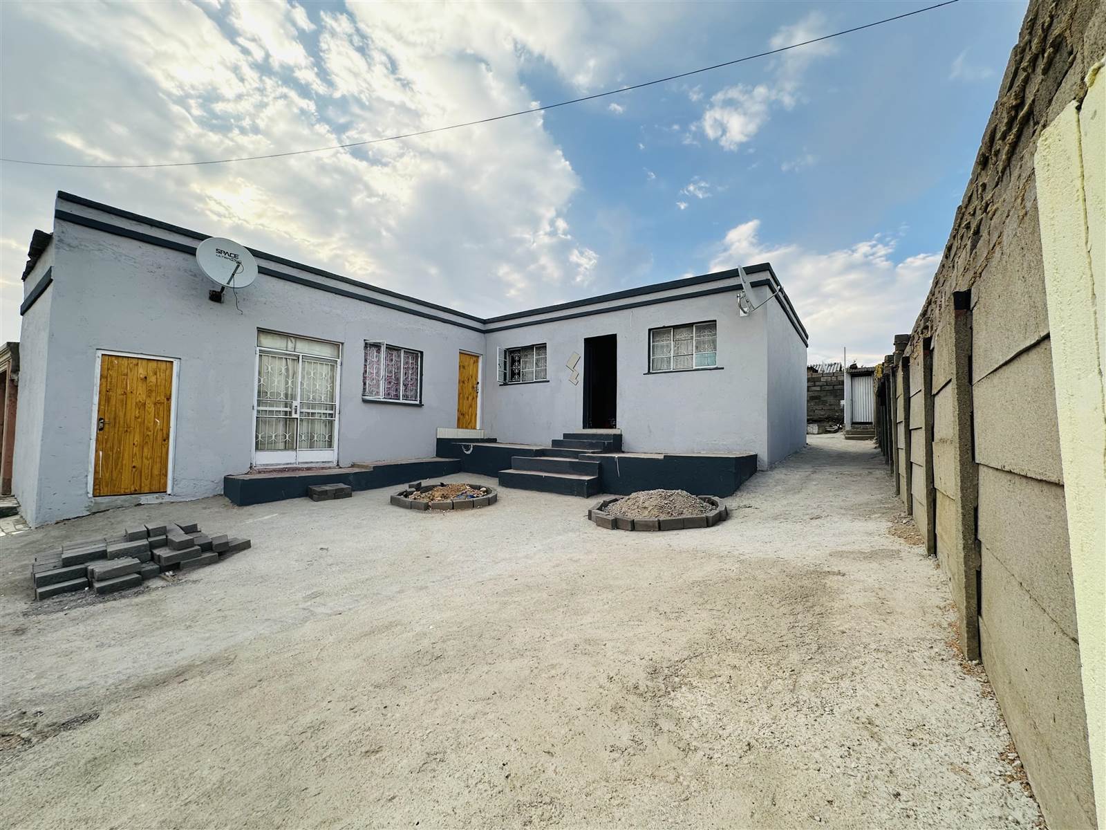 2 Bed House in Tembisa photo number 21