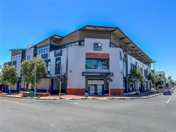 156  m² Commercial space in Durbanville Central