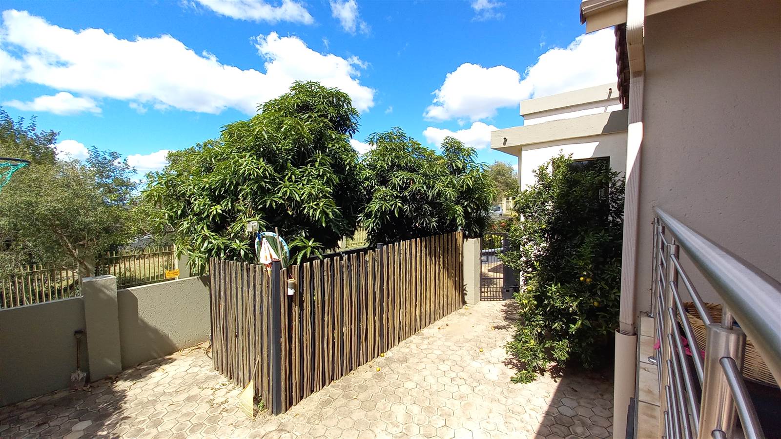 4 Bed House in Nelspruit photo number 6