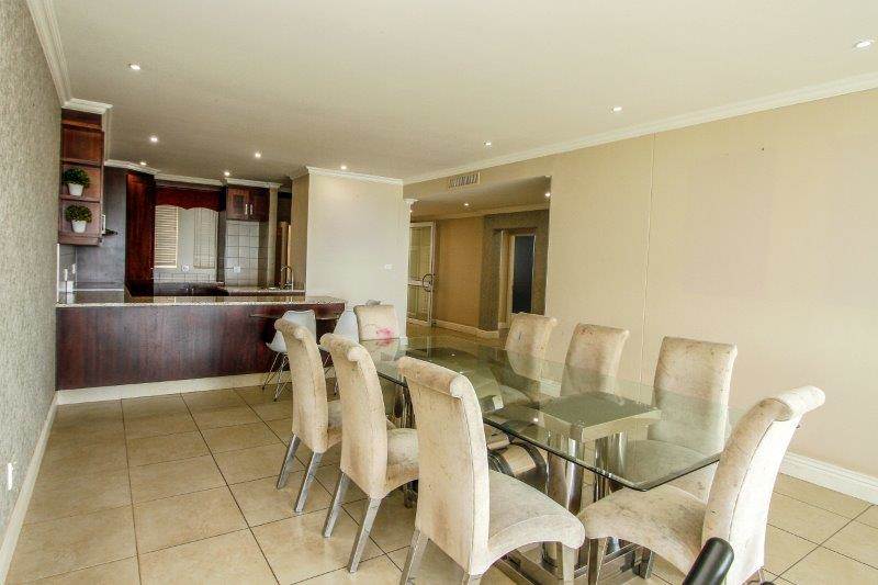 3 Bed Apartment in La Lucia photo number 13