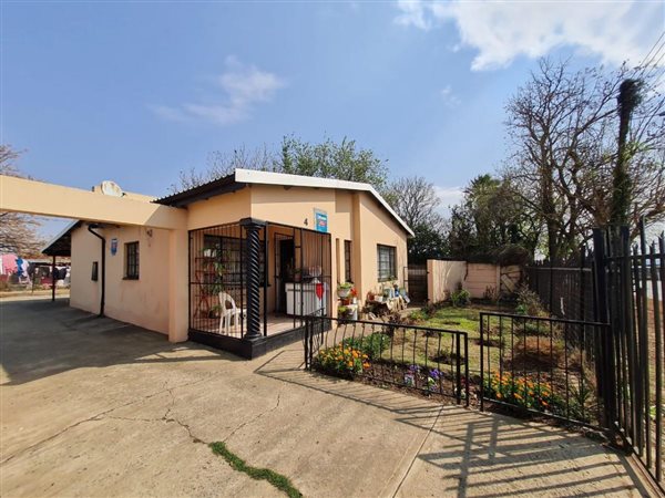 3 Bed House in Acaciaville