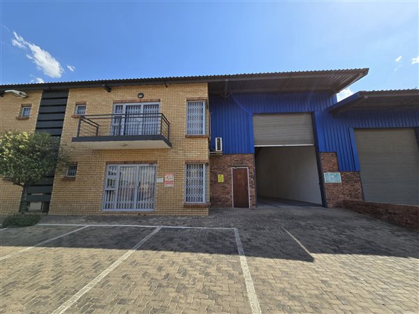 505  m² Industrial space