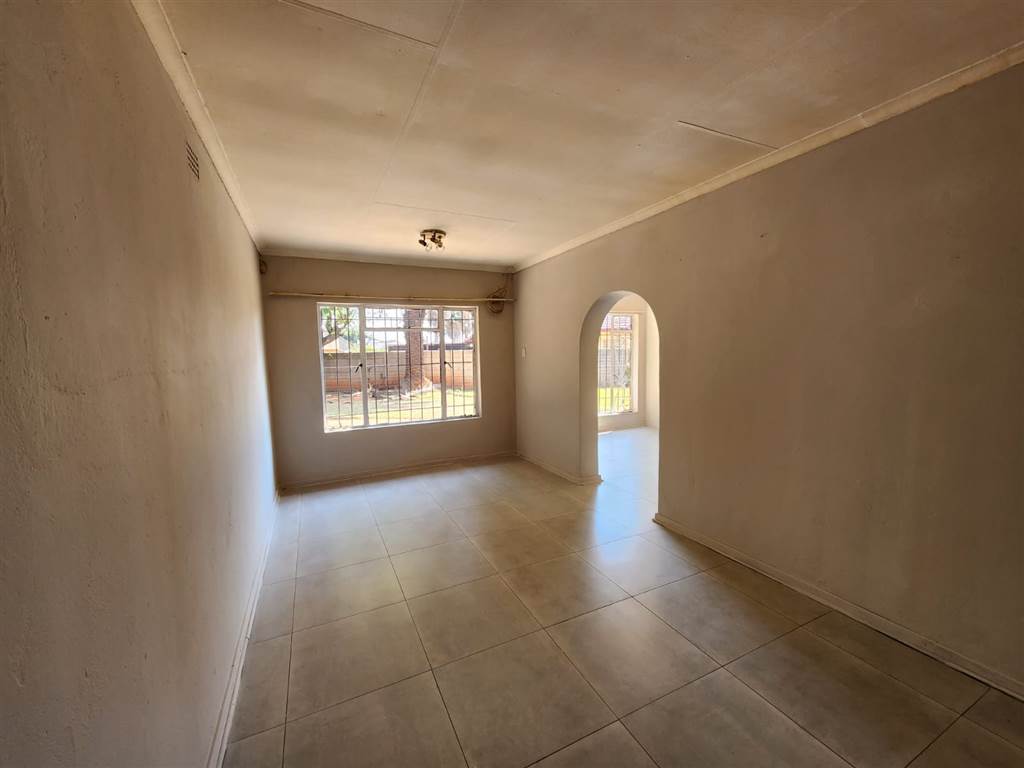 3 Bed House for sale in Krugersrus T4268697 Private Property