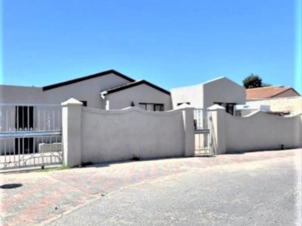 3 Bed House in Hillcrest Heights