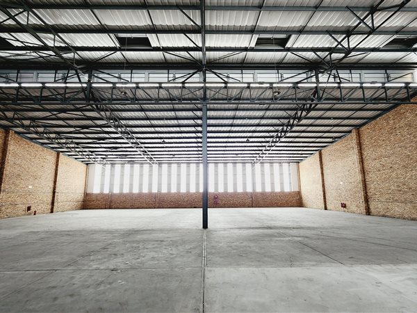 1 587  m² Industrial space