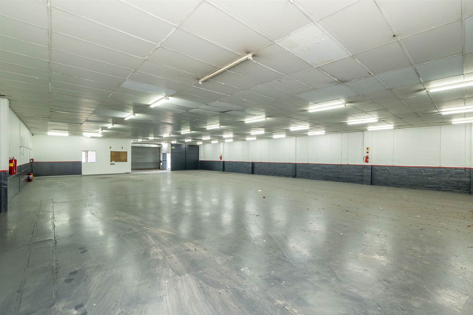 400  m² Commercial space in Oakdale photo number 6