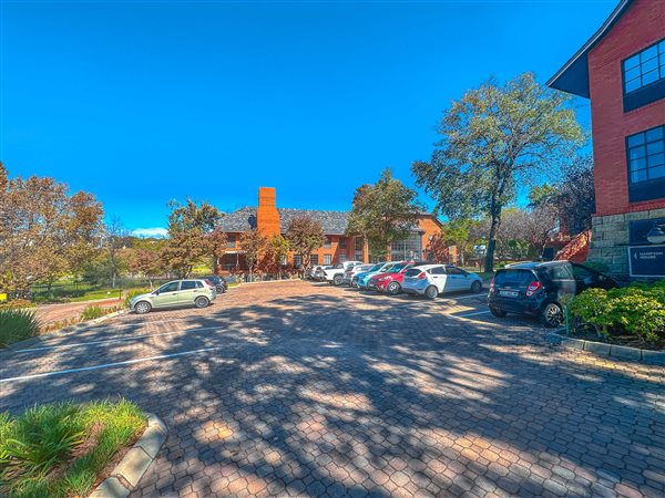 338.200012207031  m² Commercial space in Bryanston
