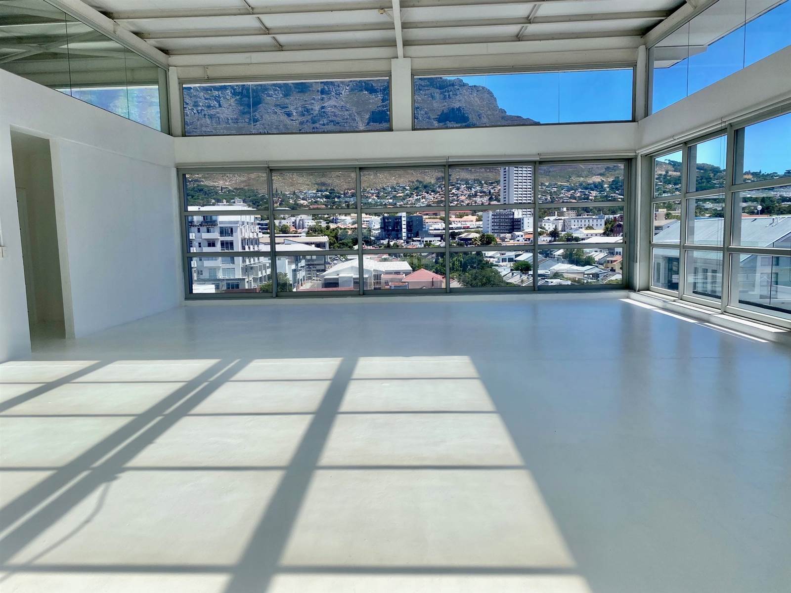 800  m² Commercial space in Cape Town City Centre photo number 15