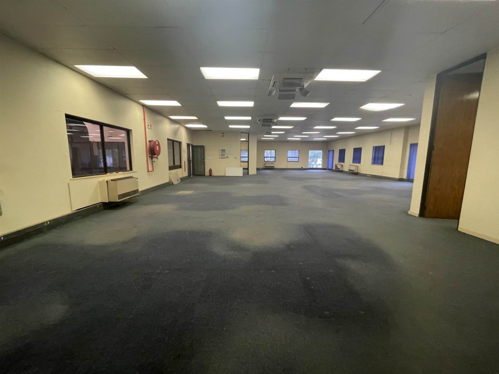 2500  m² Office Space in Bedfordview photo number 16