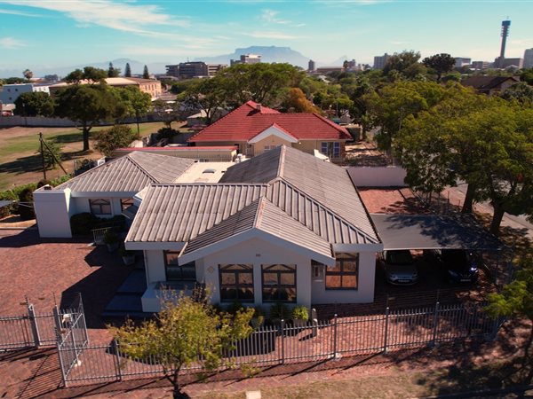 362  m² Commercial space in Bellville Central