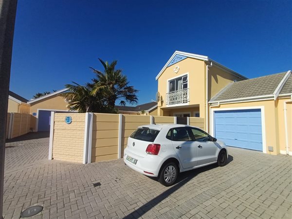 3 Bedroom House 3 Bedroom House