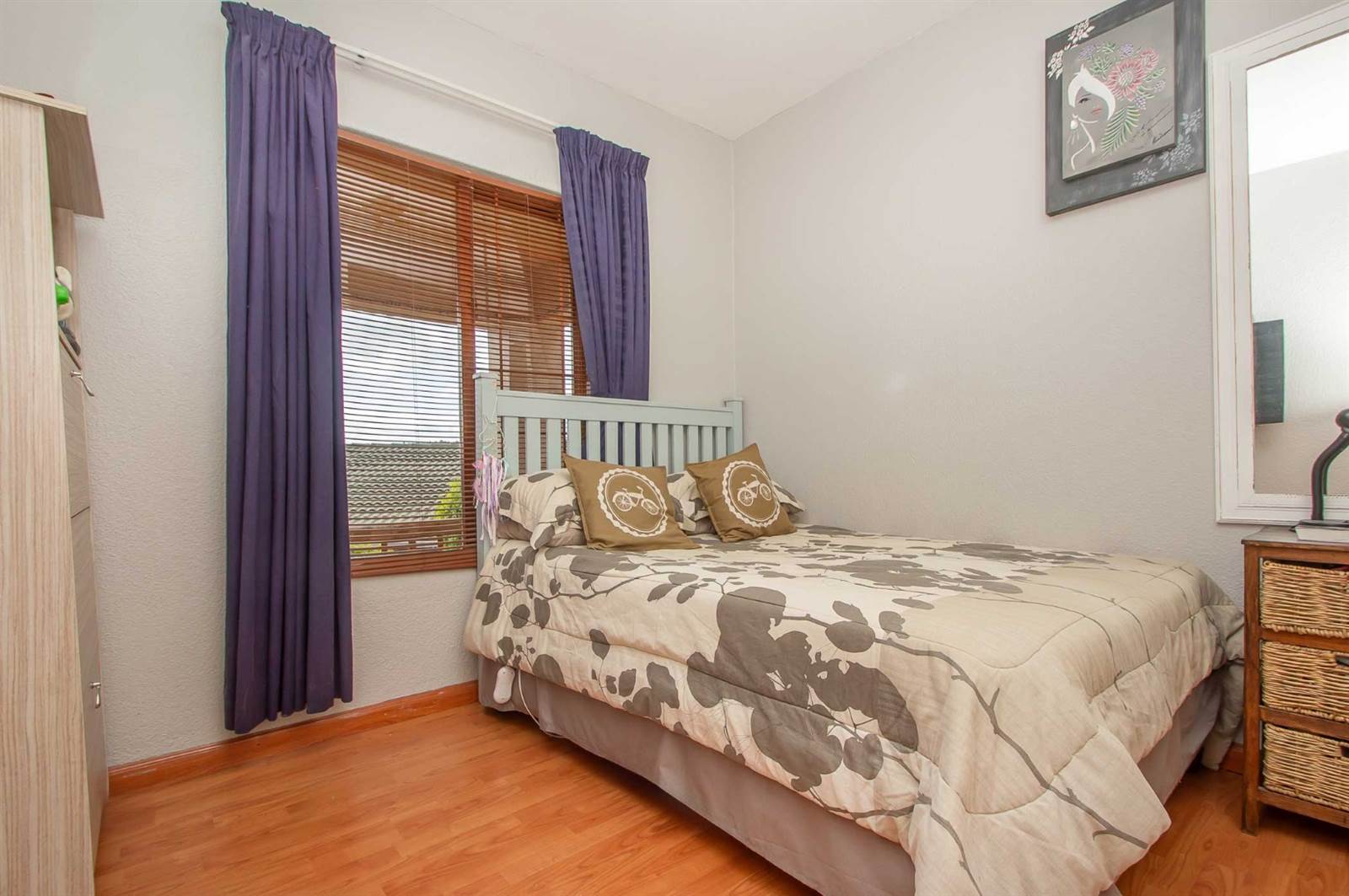 2 Bed Apartment in Rangeview photo number 2