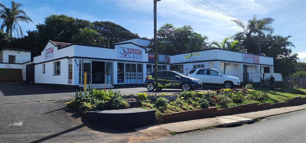 275  m² Commercial space in Amanzimtoti photo number 2