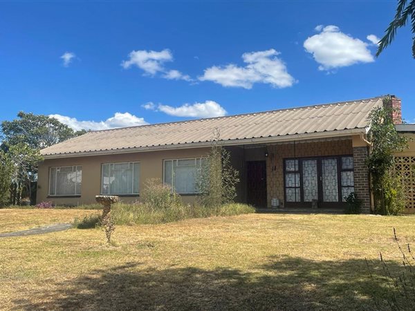 4 Bed House in Grahamstown Central