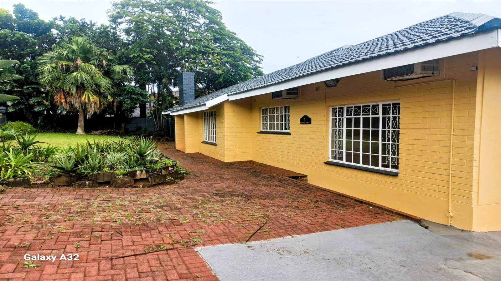 3 Bed House in Empangeni Central photo number 2