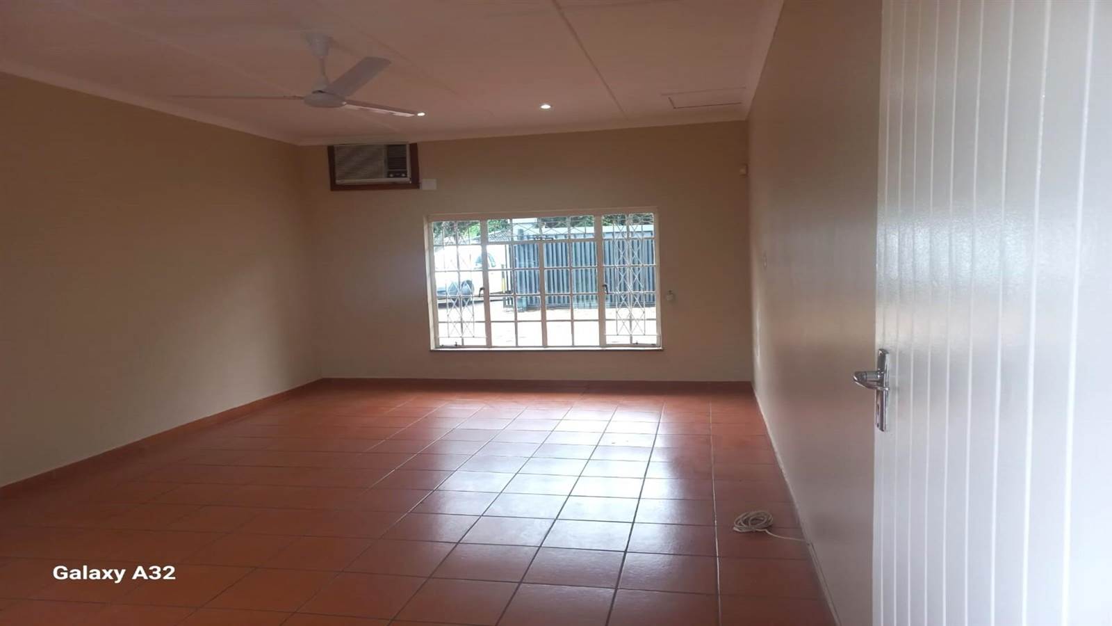 3 Bed House in Empangeni Central photo number 12