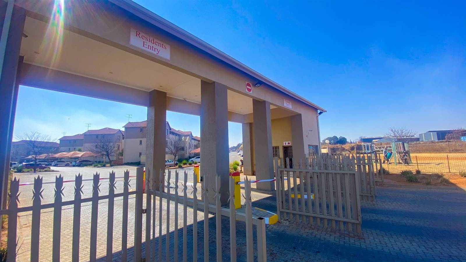 1 Bed Apartment to rent in Lakefield RR4200791 Private Property