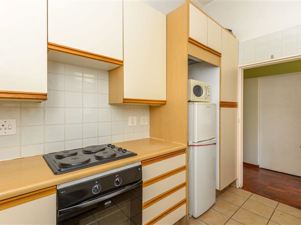 2 Bed Apartment in Cyrildene