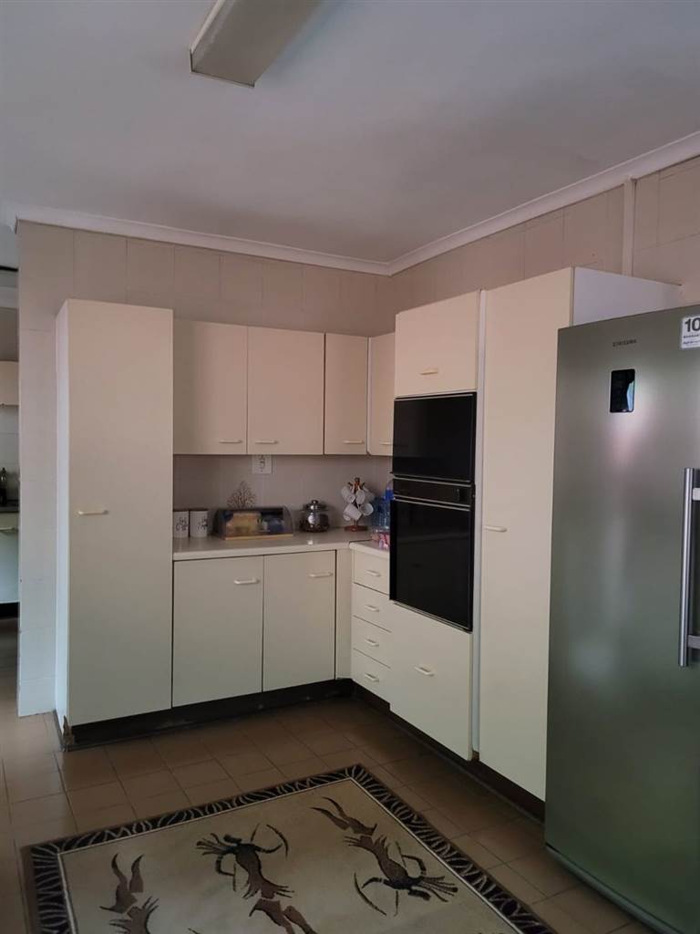 4 Bed Apartment in Tongaat Central photo number 2