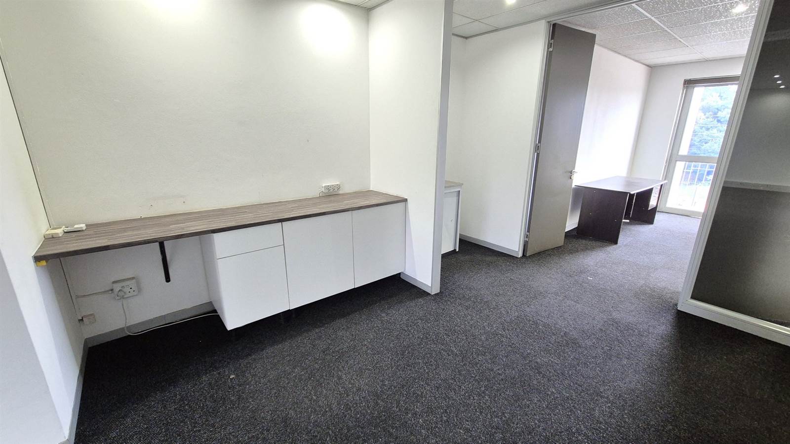 113  m² Office Space in Lynnwood photo number 6
