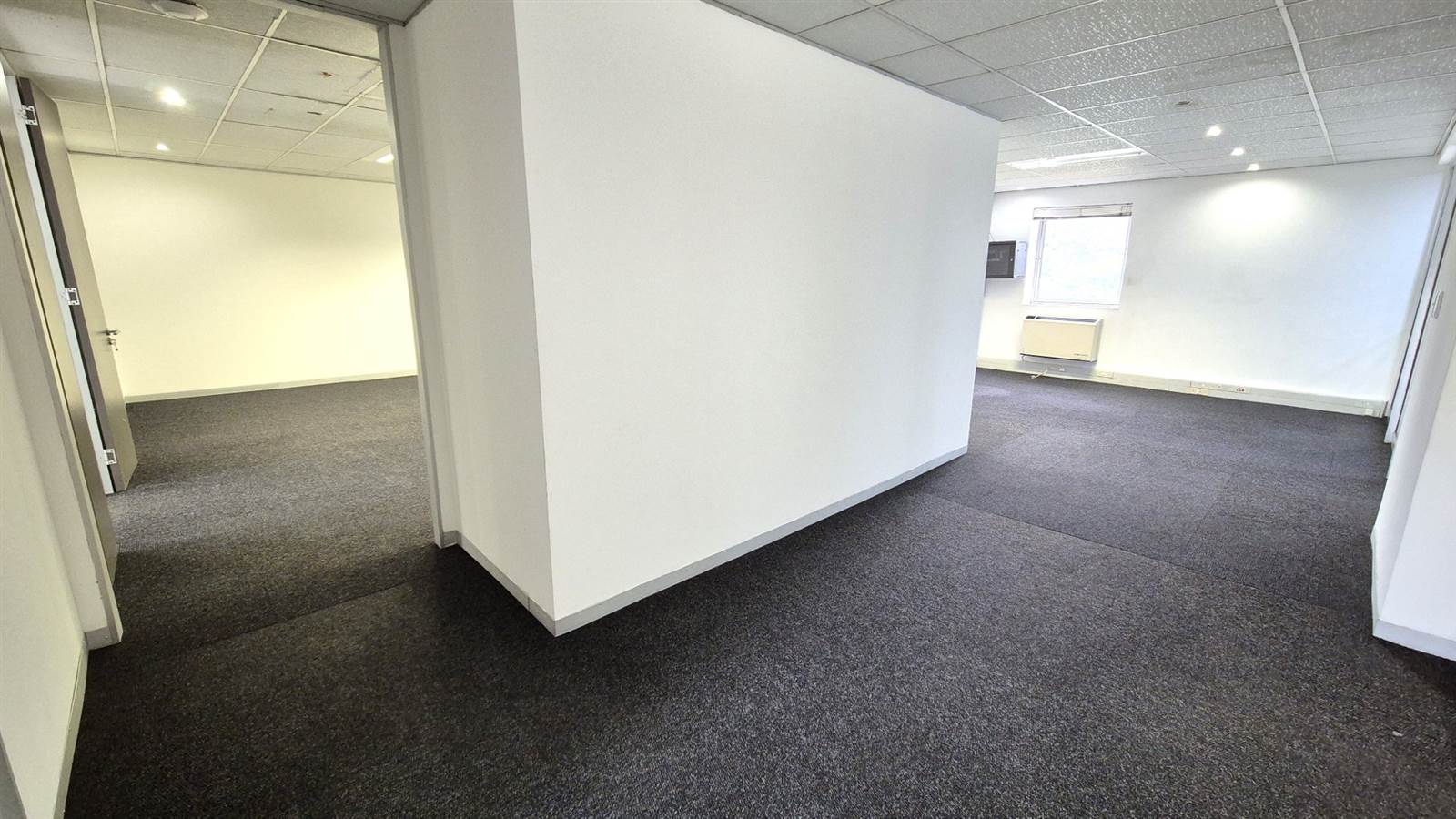 113  m² Office Space in Lynnwood photo number 7