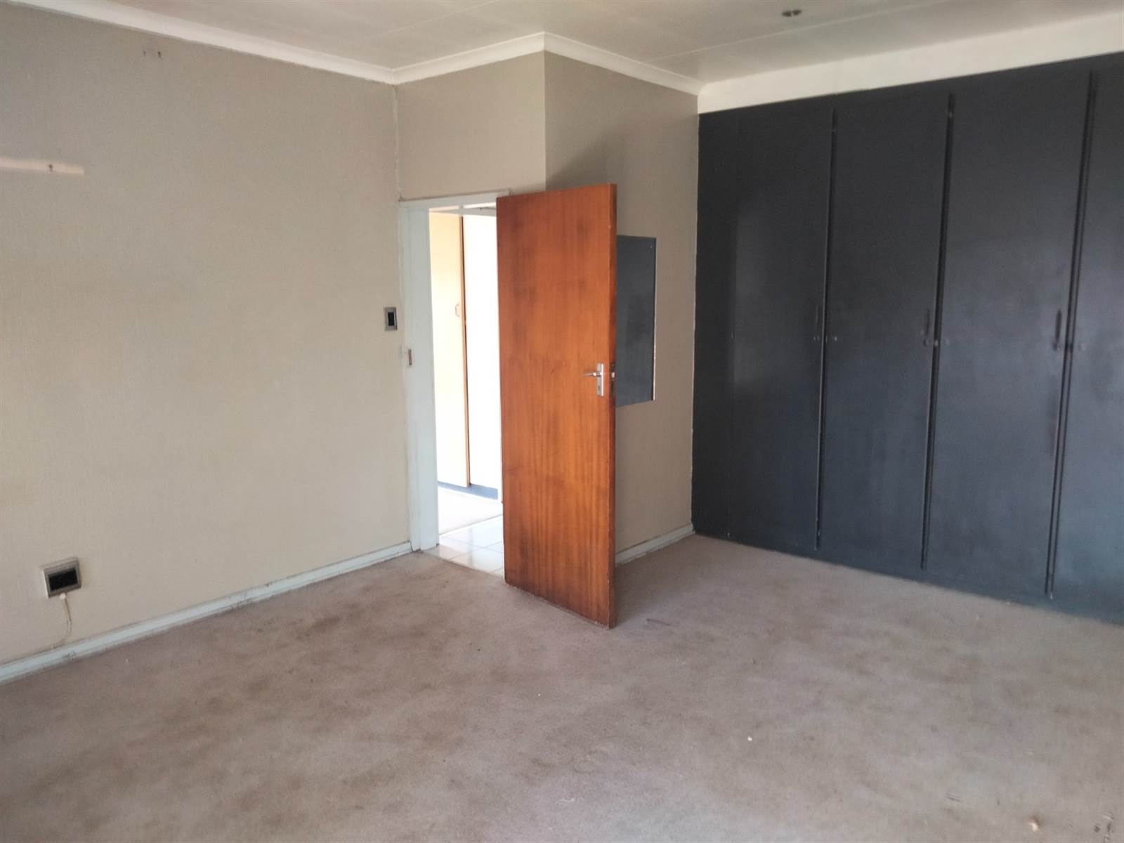3 Bed Townhouse in Casseldale photo number 25