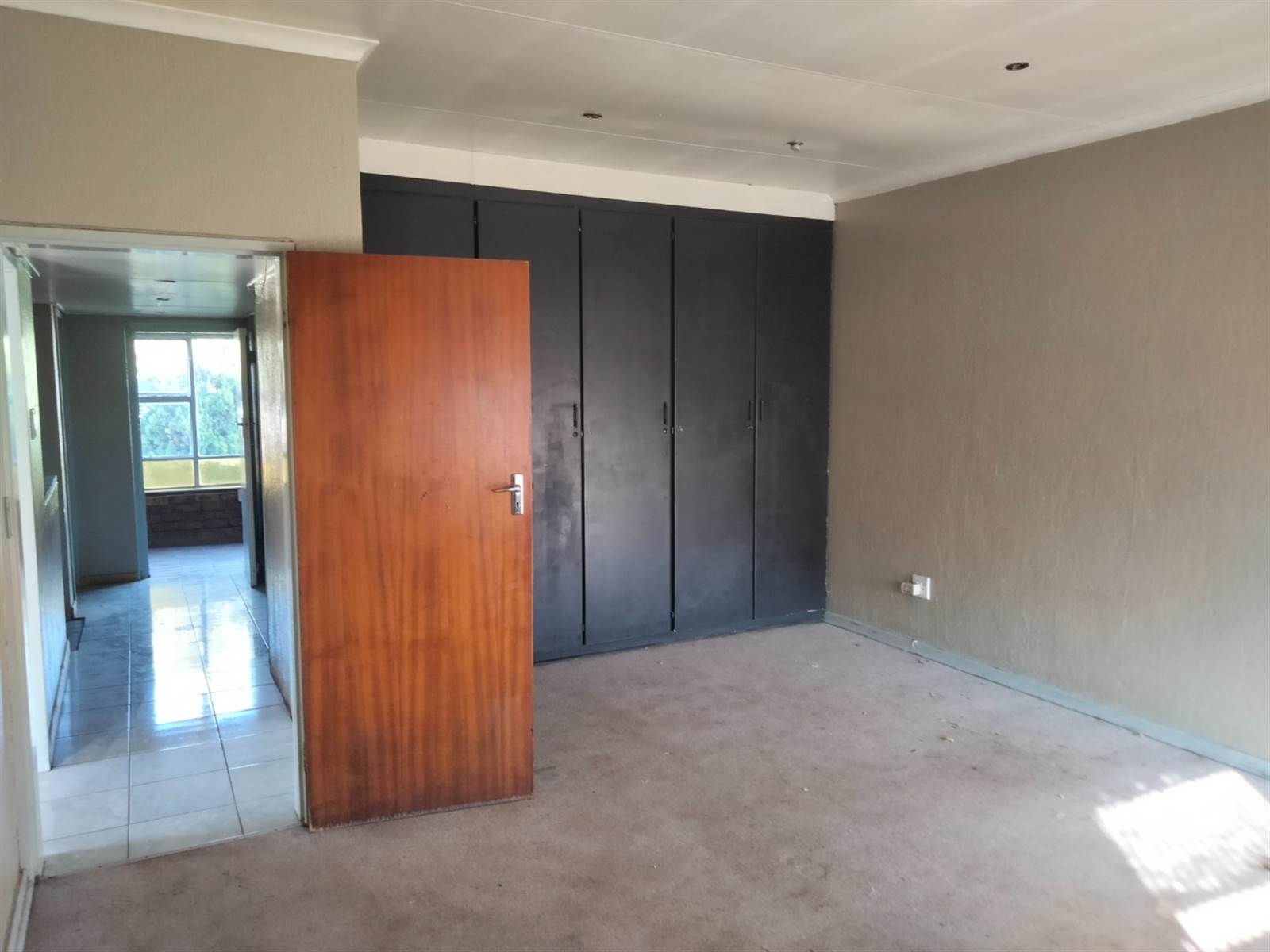 3 Bed Townhouse in Casseldale photo number 24