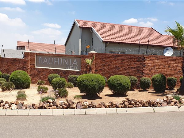 3 Bed Townhouse in Duvha Park