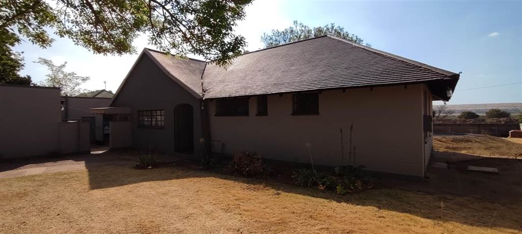 3 Bed House in Stilfontein photo number 29