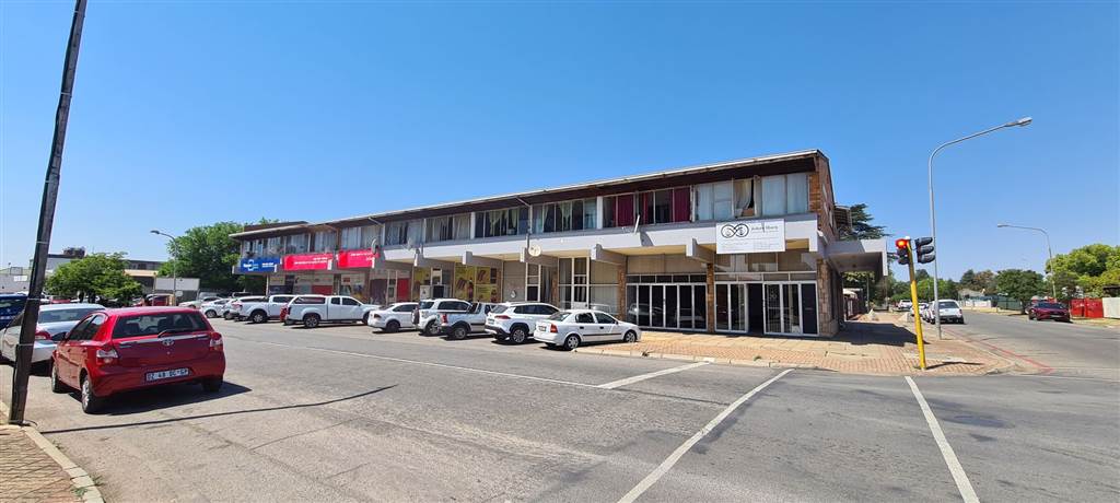 Retail space in Potchefstroom Central photo number 3