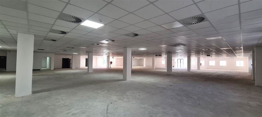 2522  m² Office Space in Potchefstroom Central photo number 11