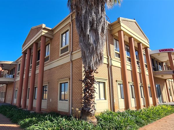 2522  m² Office Space in Potchefstroom Central
