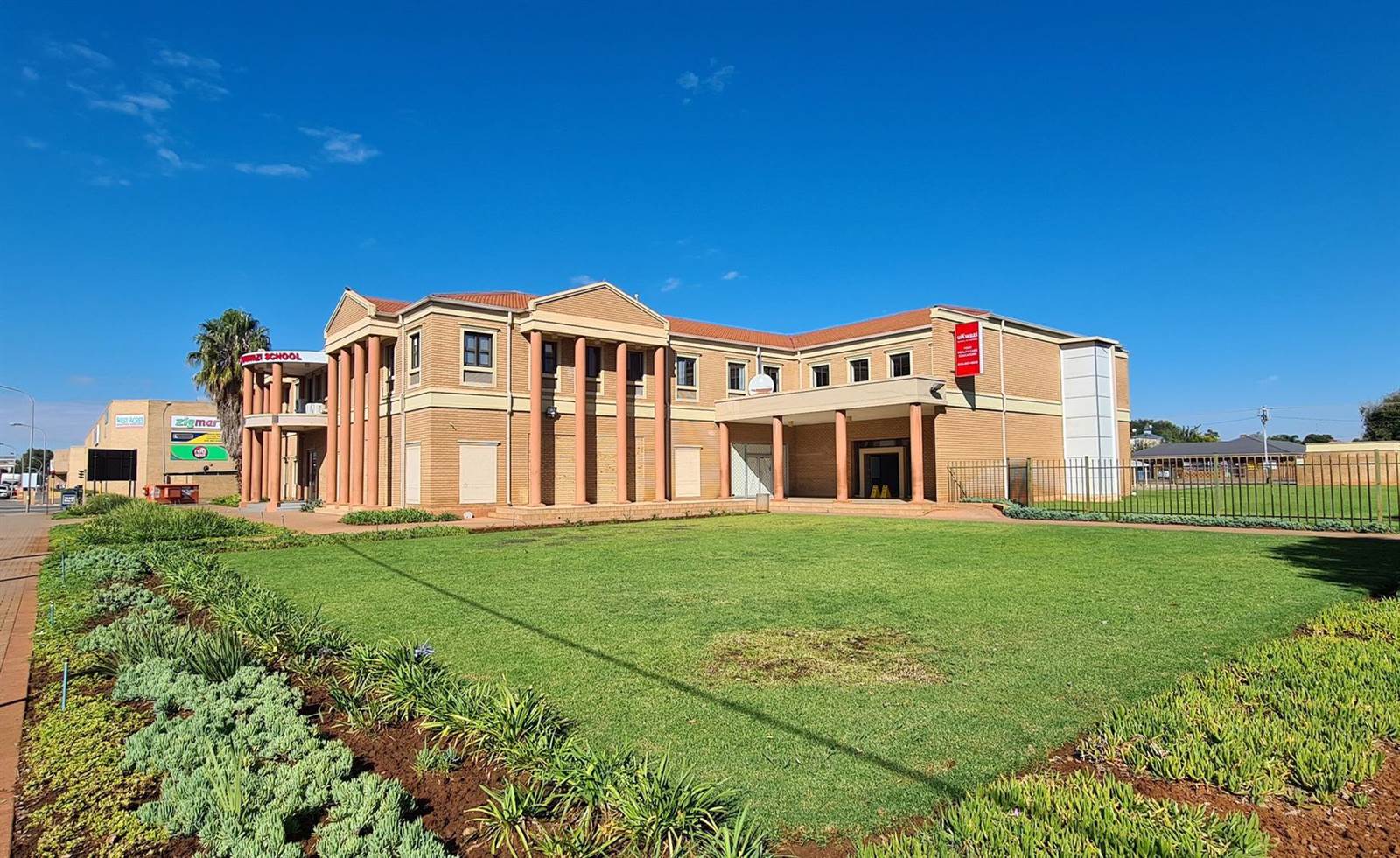 2522  m² Office Space in Potchefstroom Central photo number 3