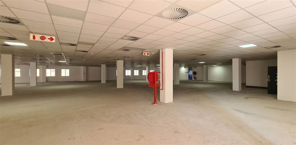 2522  m² Office Space in Potchefstroom Central photo number 7