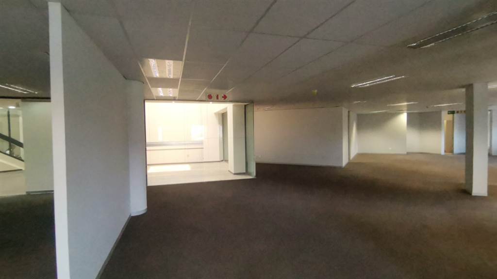 474.1  m² Commercial space in Parktown photo number 11