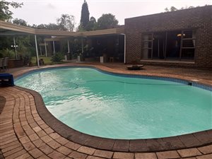 5 Bed House in Libradene