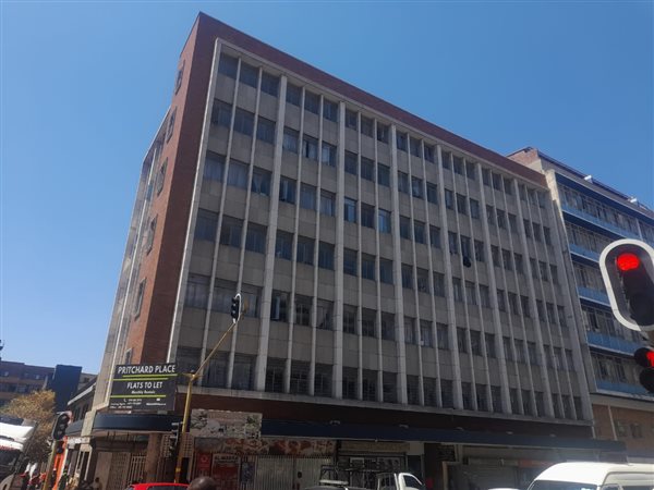 61 Bed Flat in Hillbrow
