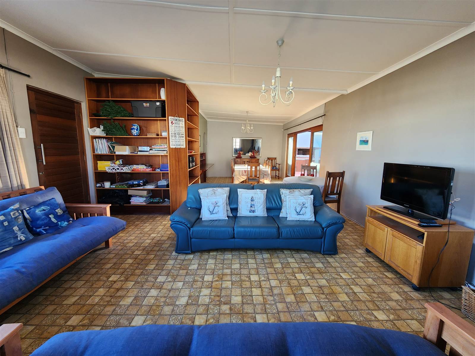 6 Bed House in Agulhas photo number 10