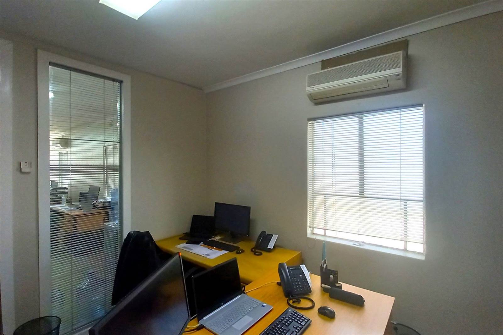 365  m² Office Space in Malmesbury photo number 28