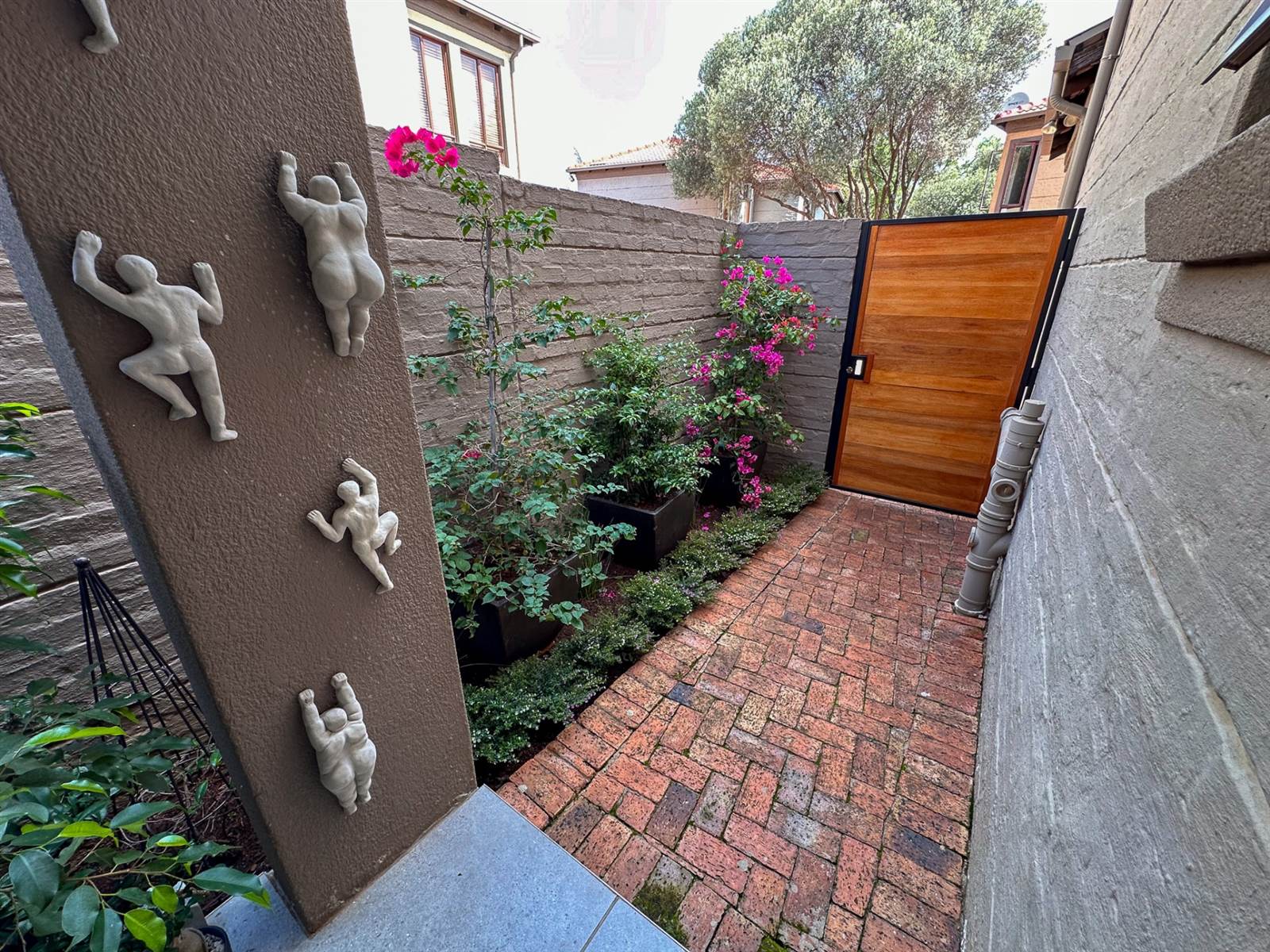 3 Bed Townhouse in Centurion Golf Estate photo number 19
