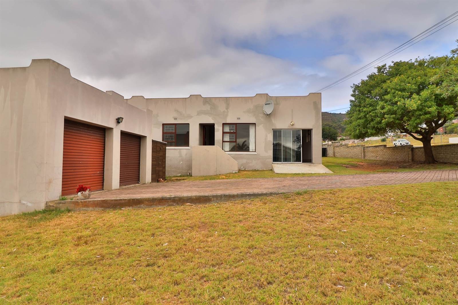 3 Bed House in Bredasdorp photo number 5